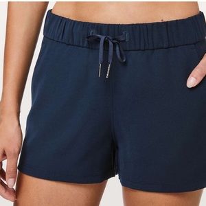 Lulu Lemon On the Fly Short *Woven* Navy